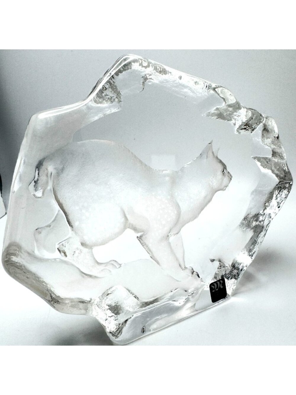 Mats Jonasson Sweden Crystal Lynx Figurine Full Lead Glass Wildlife Decor 6.5"
